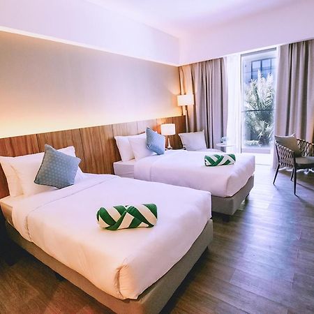 קוואיאן The Maximilian Hotel מראה חיצוני תמונה
