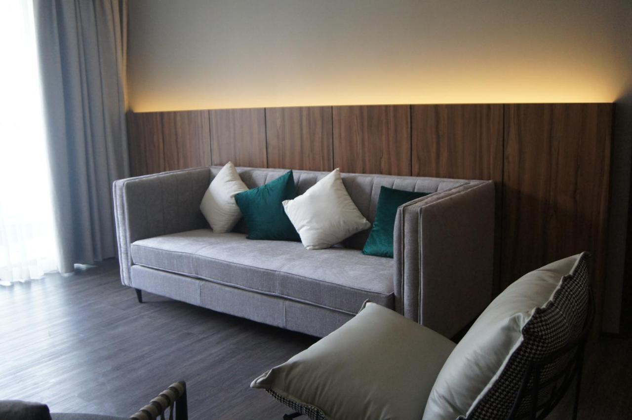 קוואיאן The Maximilian Hotel מראה חיצוני תמונה