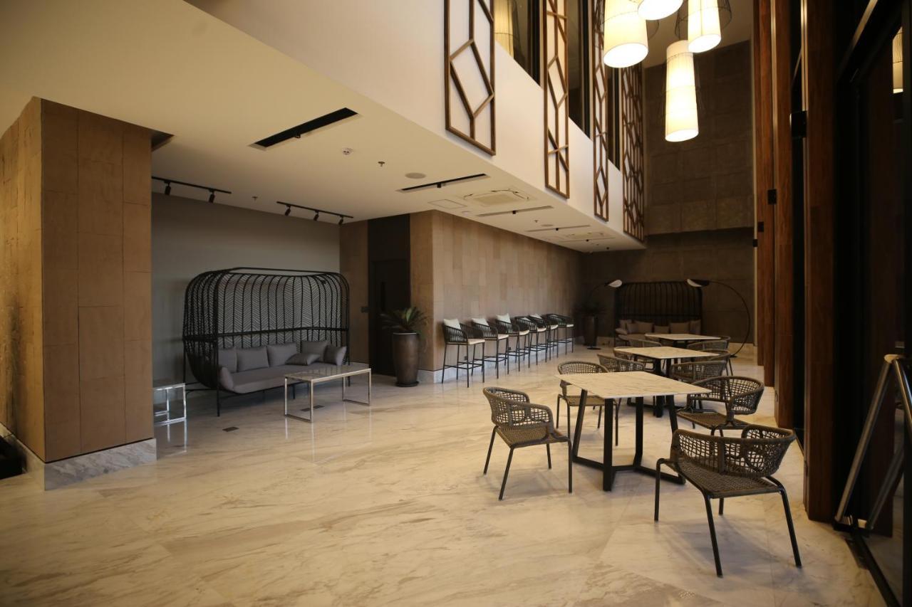 קוואיאן The Maximilian Hotel מראה חיצוני תמונה