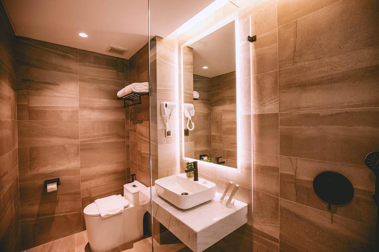 קוואיאן The Maximilian Hotel מראה חיצוני תמונה