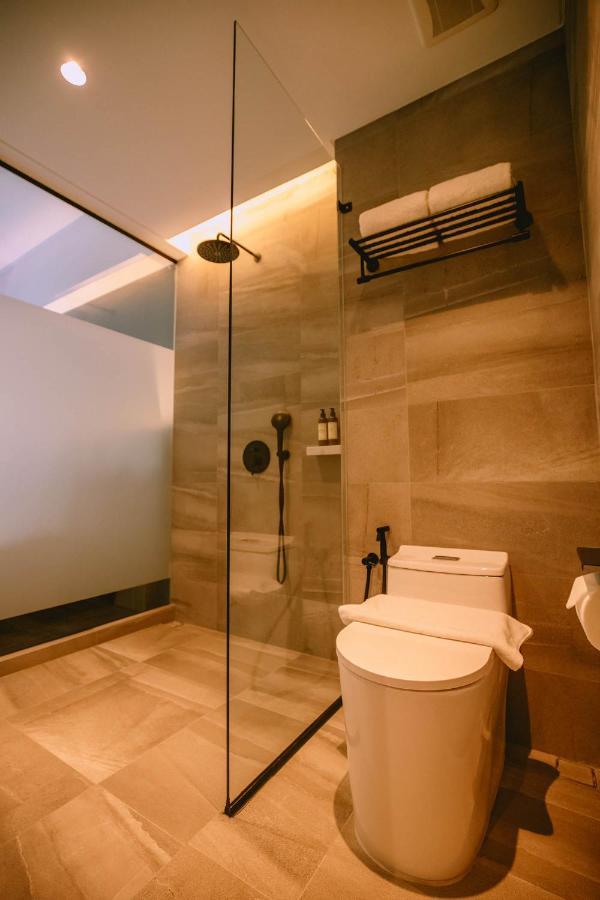 קוואיאן The Maximilian Hotel מראה חיצוני תמונה