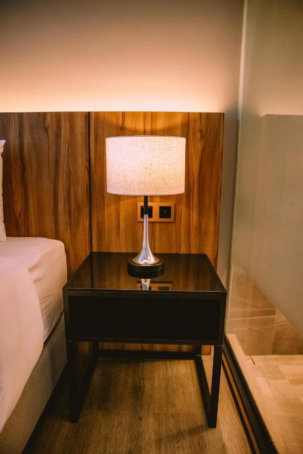 קוואיאן The Maximilian Hotel מראה חיצוני תמונה